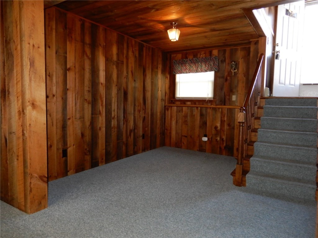 170 Seamans Street Woonsocket, RI 02895 - Photo 21 of 27 Gallery Image 21
