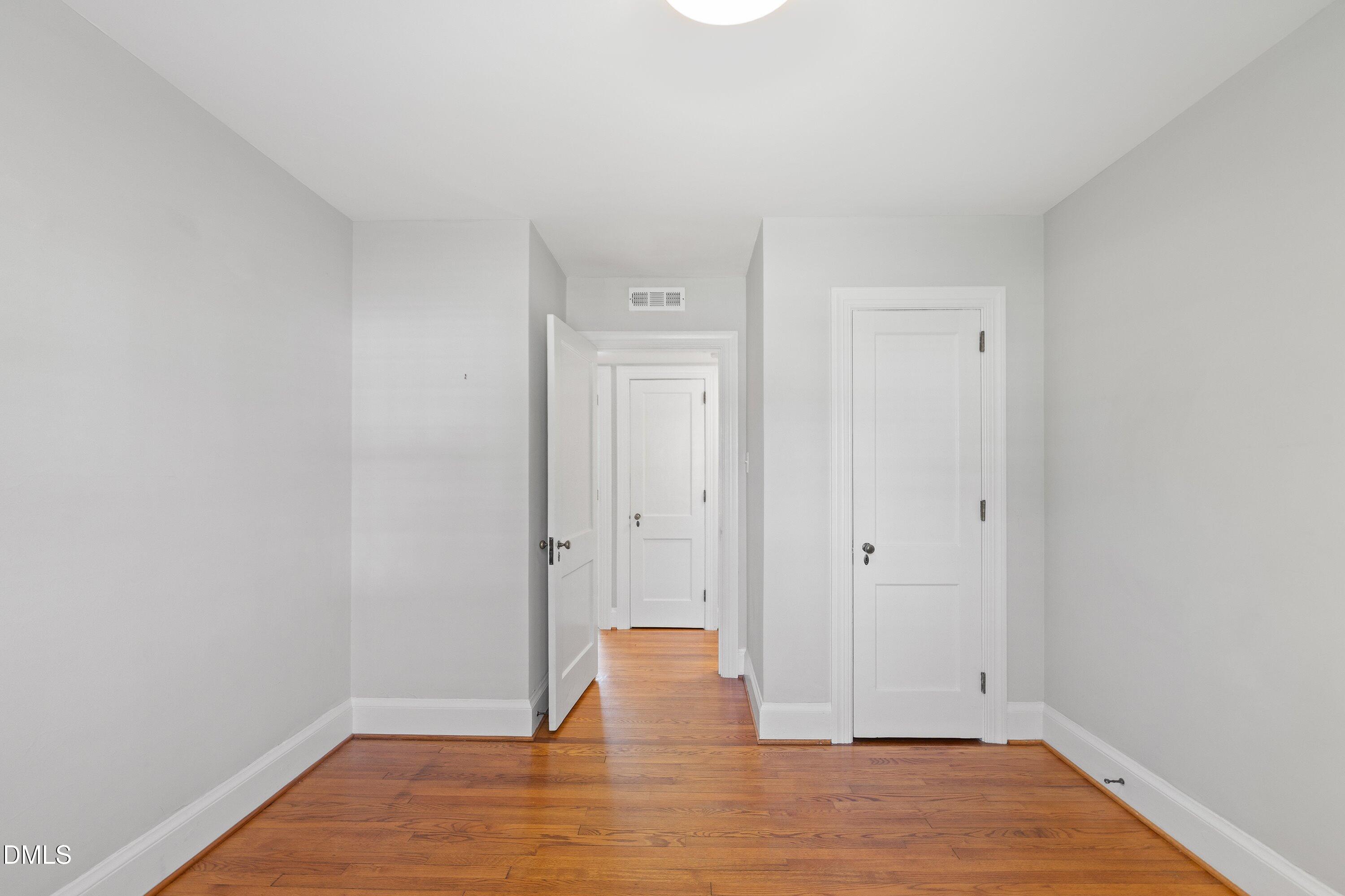2728 Anderson Drive Raleigh, NC 27608 - Photo 18 of 42 28-2728 Anderson Dr_8172