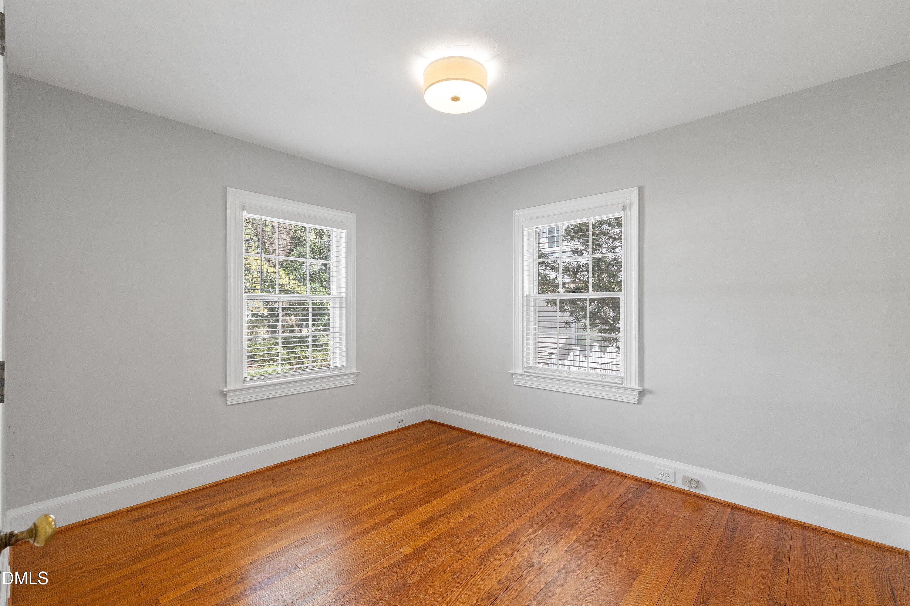 2728 Anderson Drive Raleigh, NC 27608 - Photo 19 of 42 29-2728 Anderson Dr_8177