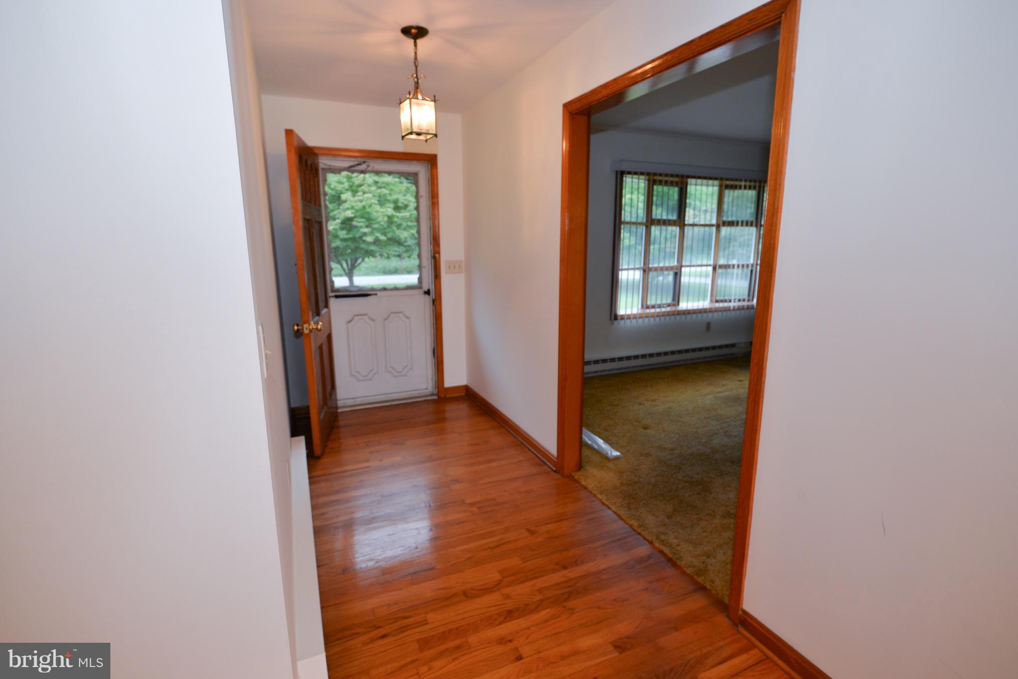 8551 Broad Neck Road Chestertown, MD 21620 - Photo 9 of 24 Interior (General)