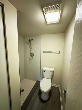 $1,800 | 13635 Lamon Avenue, Unit A17, Crestwood, IL 60418