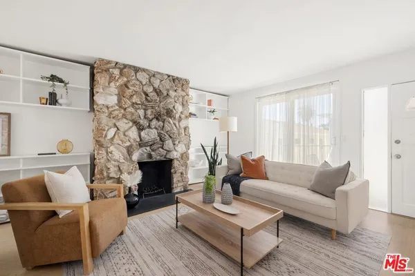 $775,000 | 2641 4th Street, Unit 6, Santa Monica, CA 90405