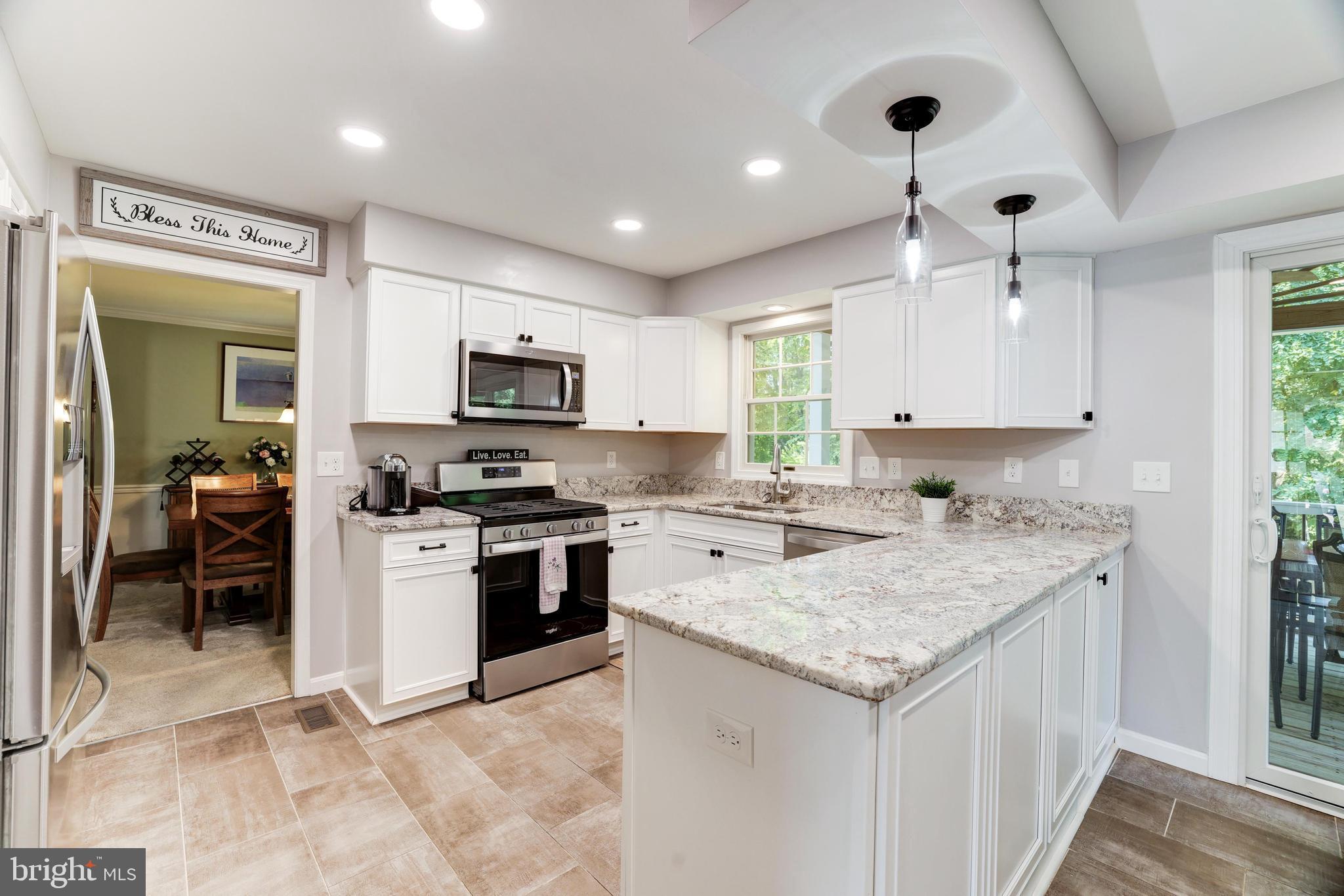 711 Monarch Ridge Road Frederick, MD 21703 - Photo 7 of 55 Remodeled Kitchen