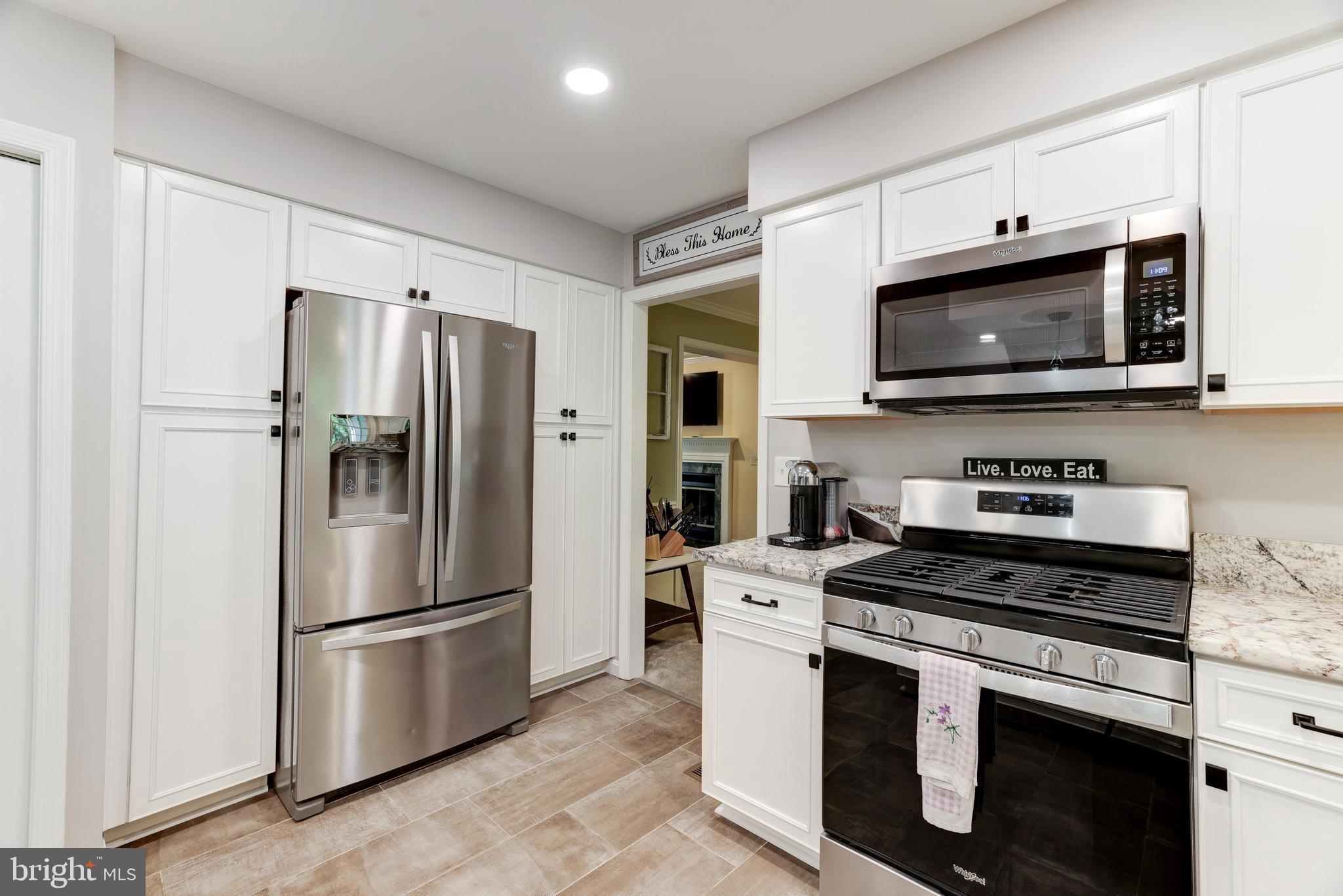 711 Monarch Ridge Road Frederick, MD 21703 - Photo 8 of 55 Stainless Steel Appliances
