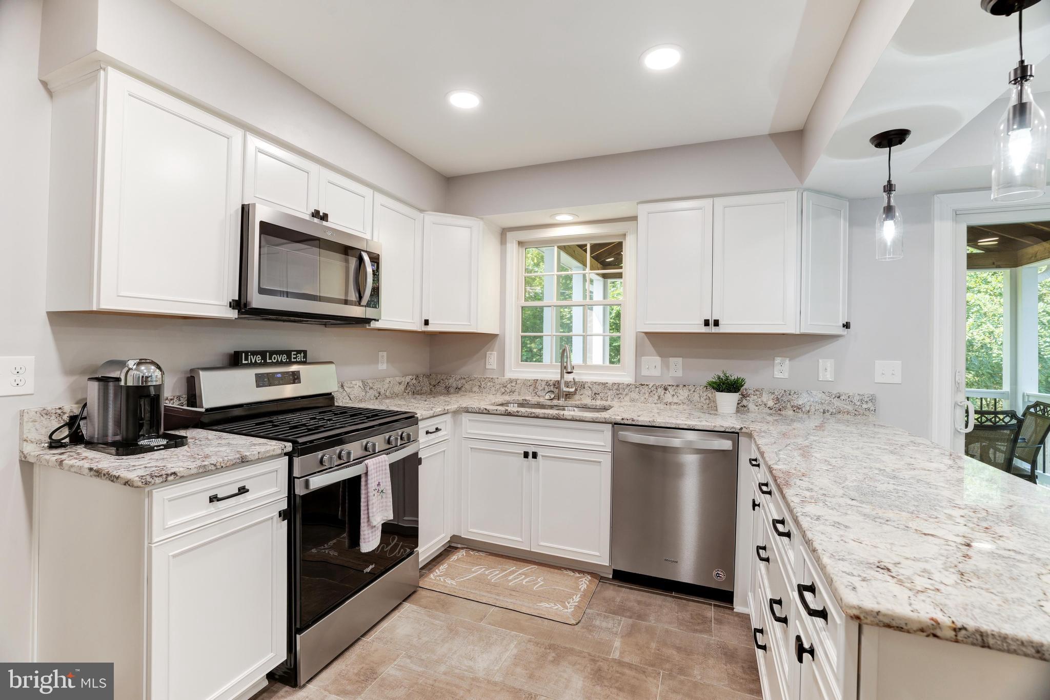 711 Monarch Ridge Road Frederick, MD 21703 - Photo 10 of 55 Granite Countertops
