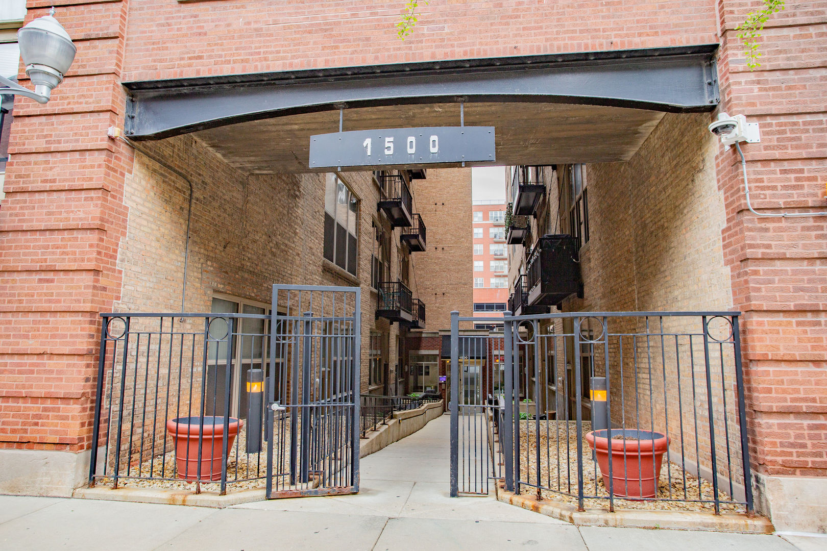 1500 West Monroe Street, Unit 205 Chicago, IL 60607 - Photo 4 of 20