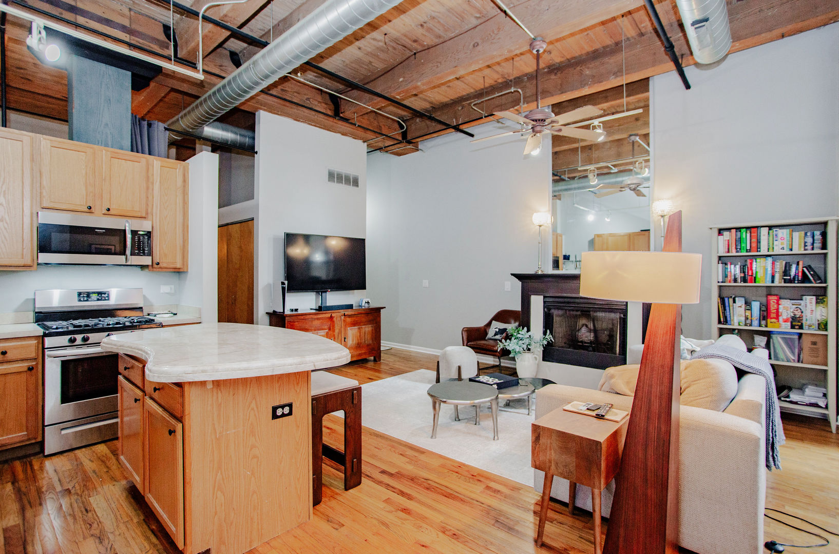 1500 West Monroe Street, Unit 205 Chicago, IL 60607 - Photo 9 of 20