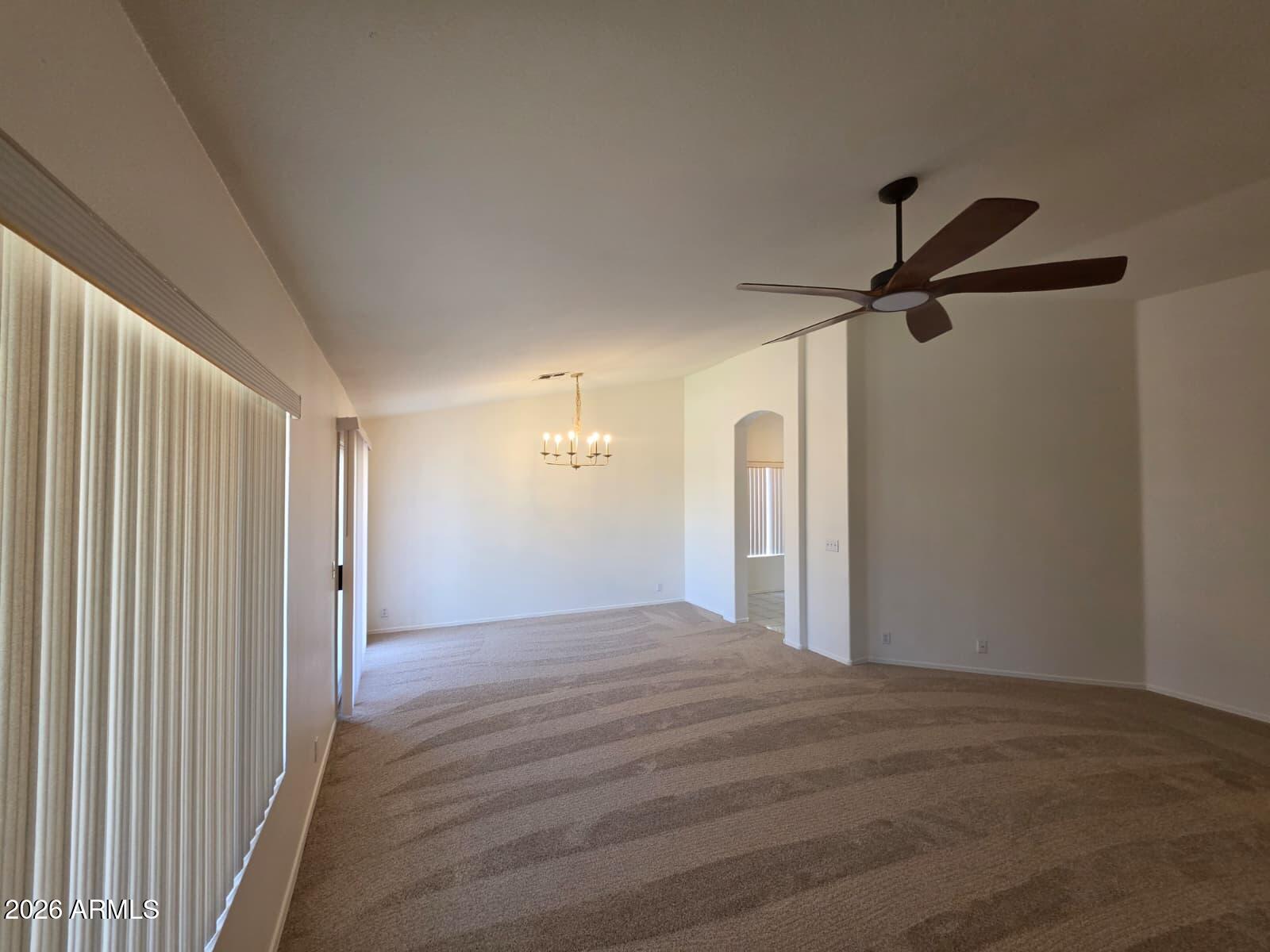 121 West Ivanhoe Street Gilbert, AZ 85233 - Photo 6 of 28