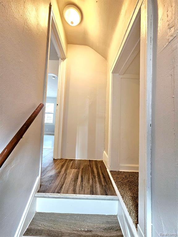 15041 Cruse Street Detroit, MI 48227 - Photo 6 of 21