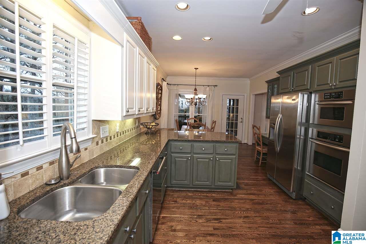 1324 Forest Ridge Court Birmingham, AL 35226 - Photo 10 of 39