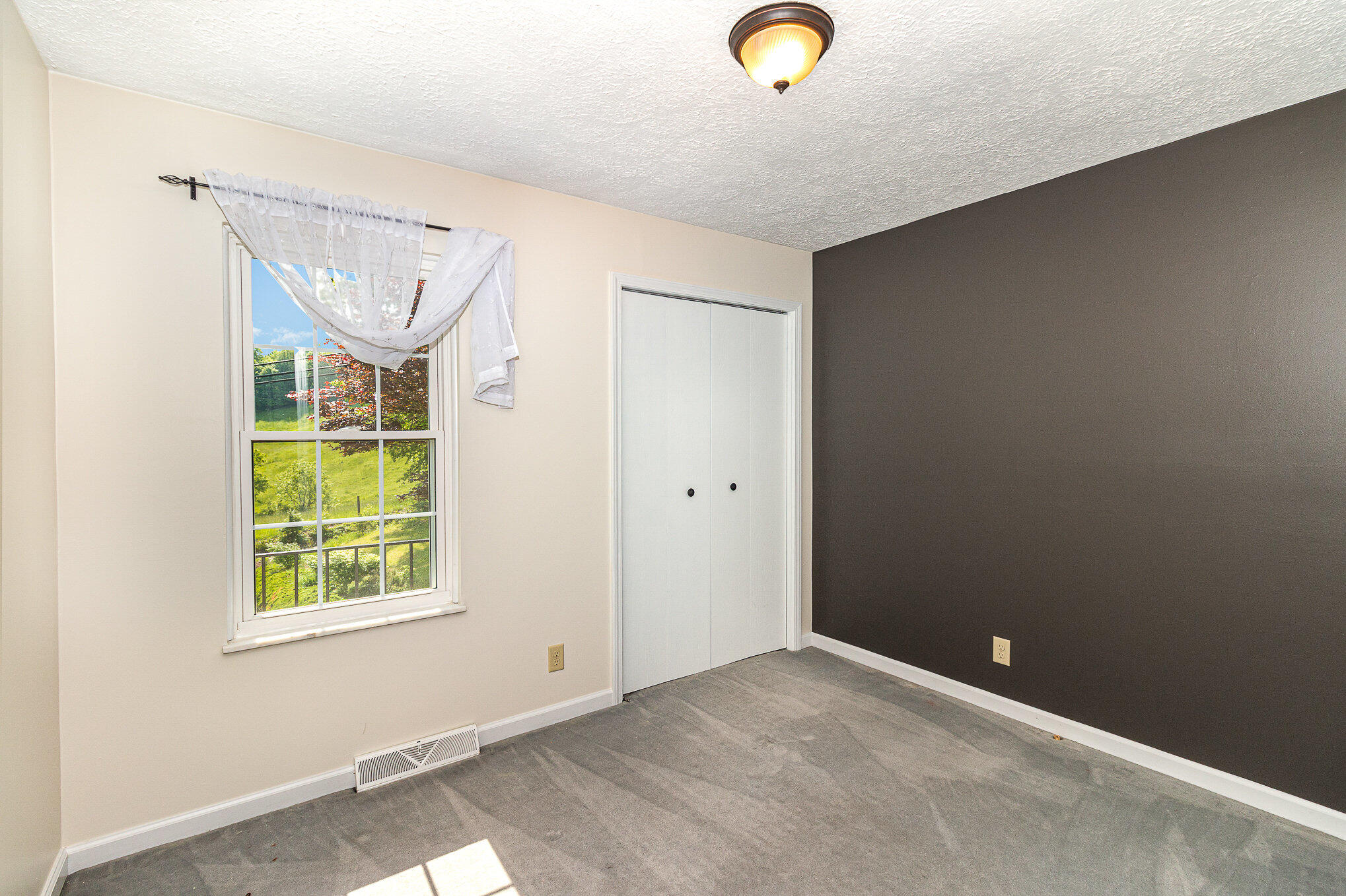 10646 Pleasant Ridge Road Alexandria, KY 41001 - Photo 12 of 28 Gallery Image 12