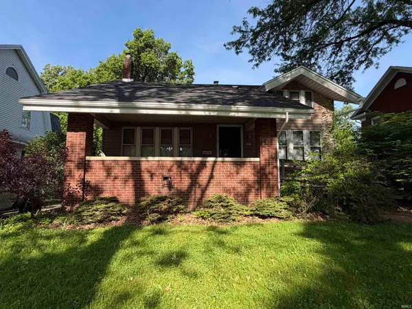 $164,900 | 2213 North Anthony Boulevard, Fort Wayne, IN 46805