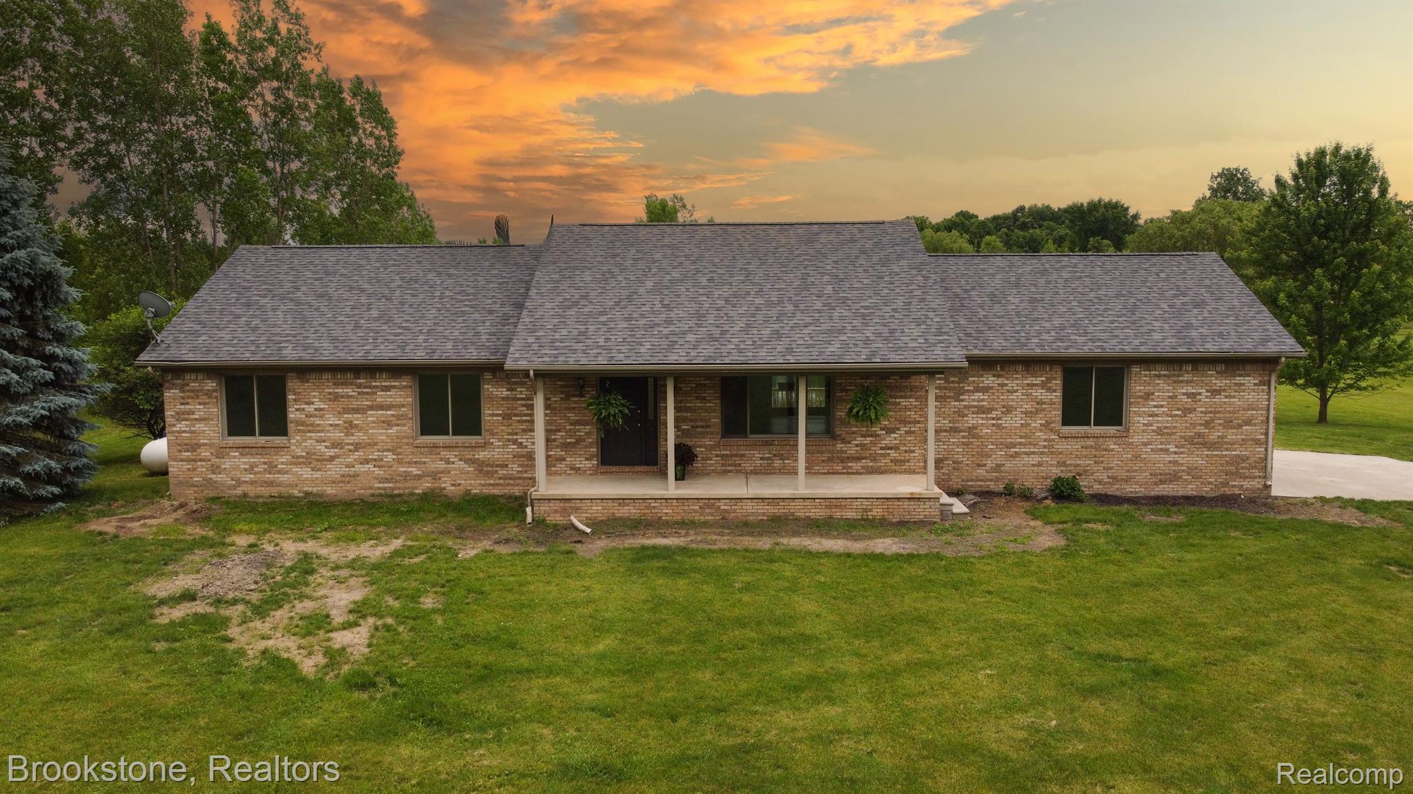15350 Bordman Road Armada, MI 48005 - Photo 3 of 37 Gallery Image 3