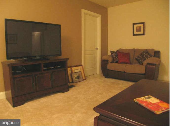 4106 Potomac Highlands Circle, Unit 3 Triangle, VA 22172 - Photo 12 of 27 Entertainment Area