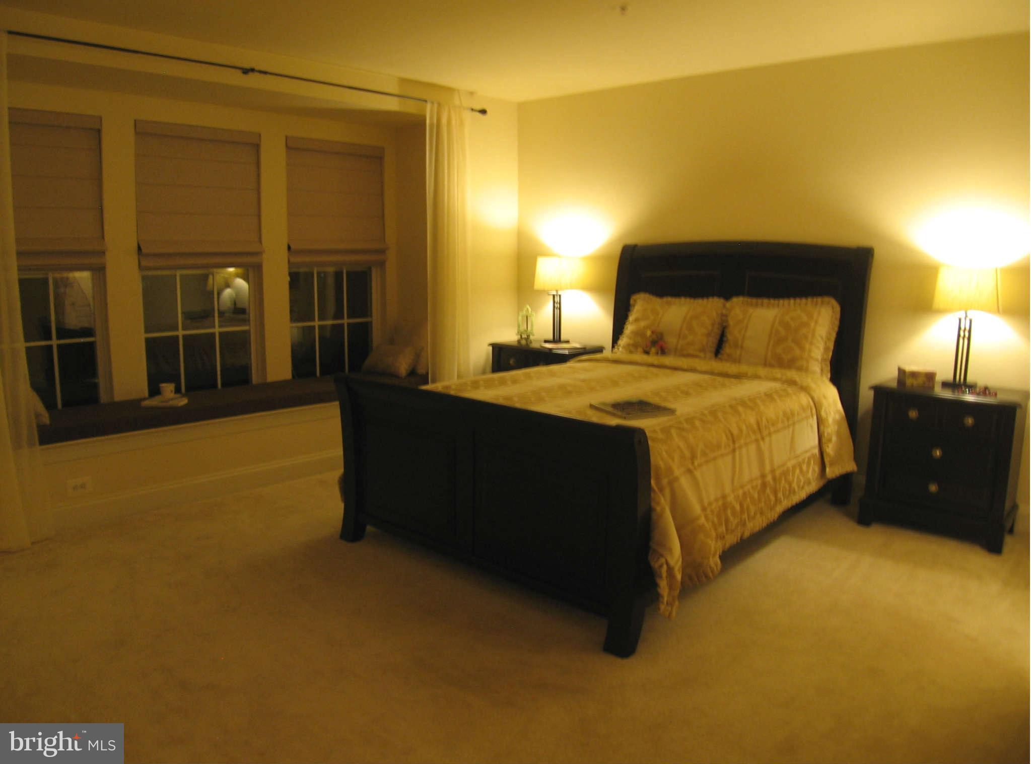 4106 Potomac Highlands Circle, Unit 3 Triangle, VA 22172 - Photo 15 of 27 Master BR/Window Seat