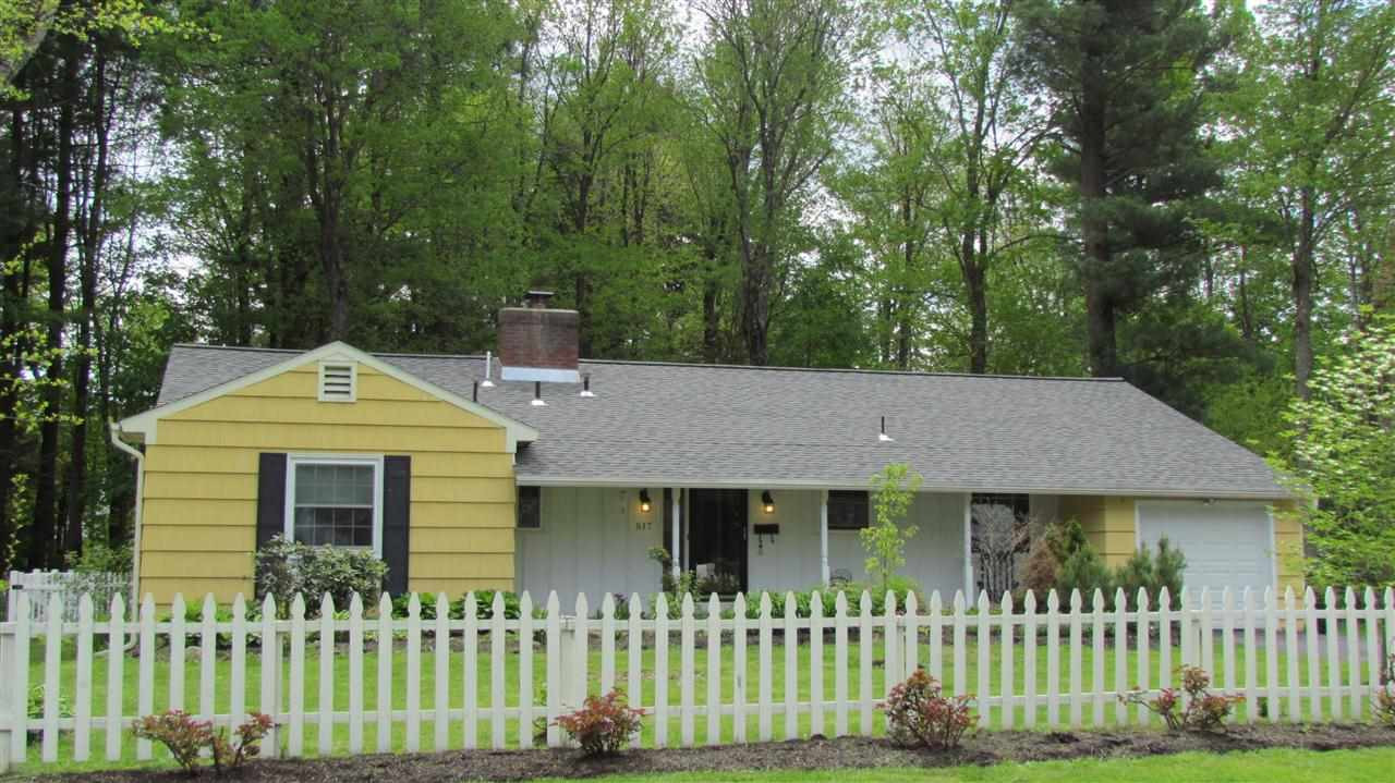 517 Dawson Road Bethlehem, NY 12054 - Photo 1 of 23 Photo 1