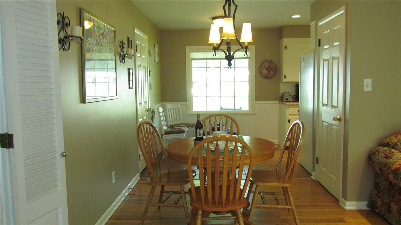 517 Dawson Road Bethlehem, NY 12054 - Photo 5 of 23 Photo 5