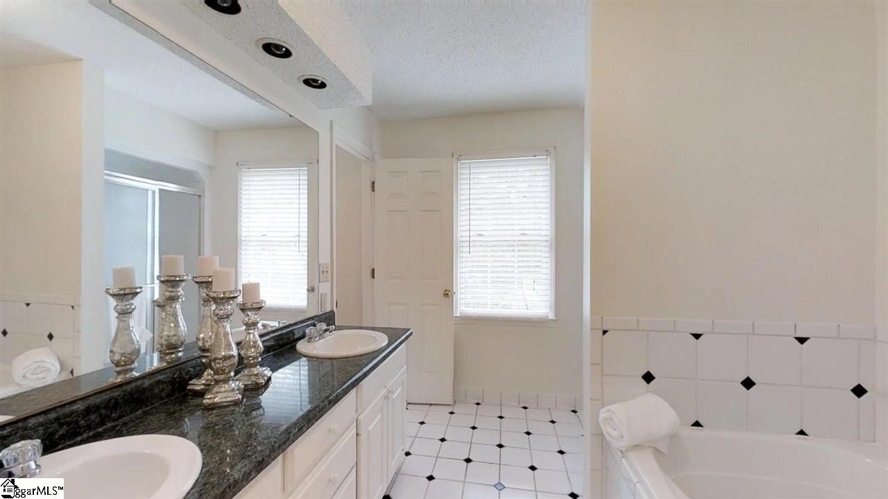 132 Harbor Street Inman, SC 29349 - Photo 23 of 36