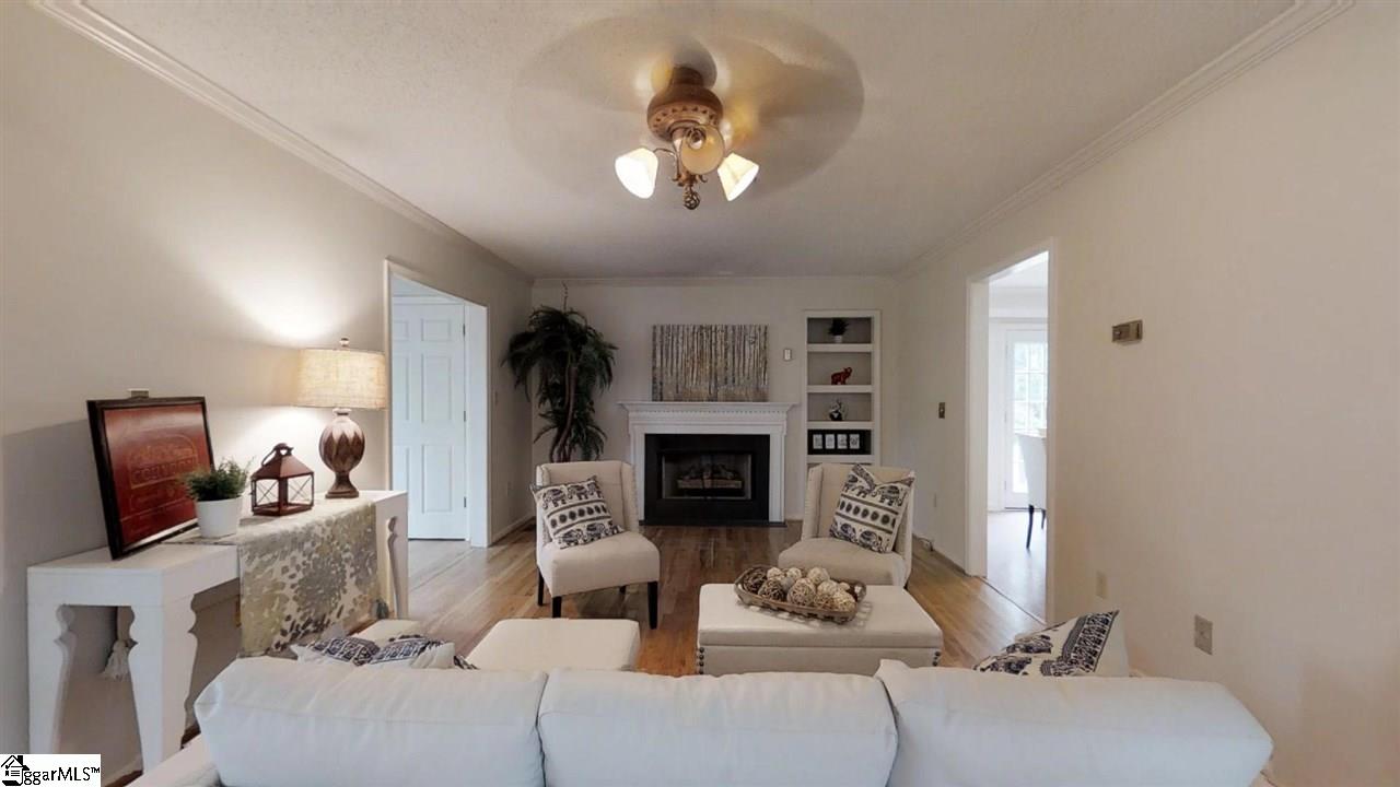 132 Harbor Street Inman, SC 29349 - Photo 4 of 36