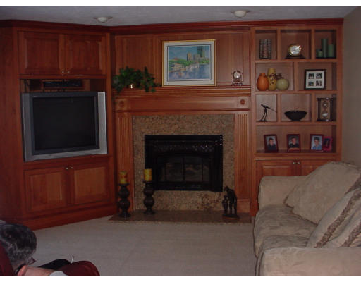 54 Kings Road Canton, MA 02021 - Photo 6 of 11 Gallery Image 6