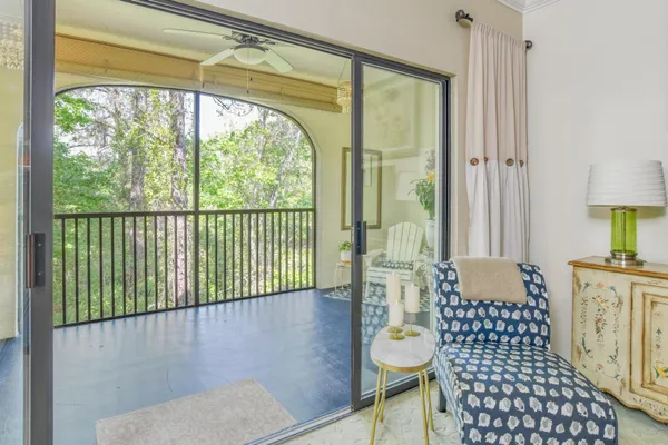 a view of a livingroom with furniture