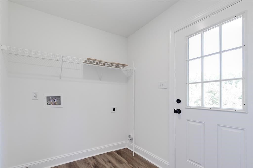 1469 Cartersville Road Cartersville, VA 23027 - Photo 11 of 21 Gallery Image 11