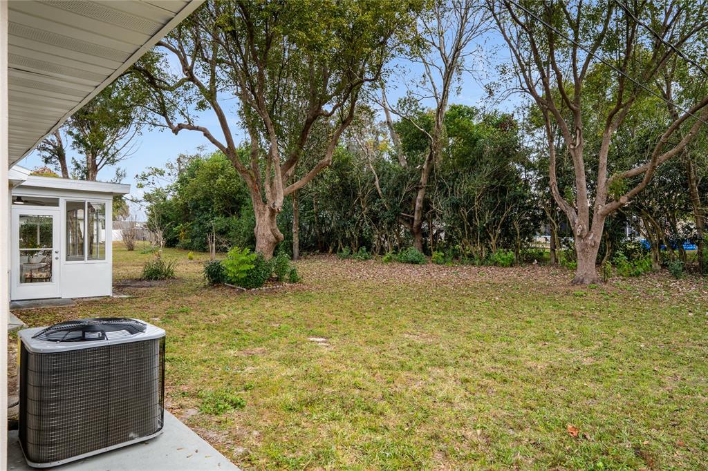 1887 Veronica Avenue Deltona, FL 32725 - Photo 28 of 32