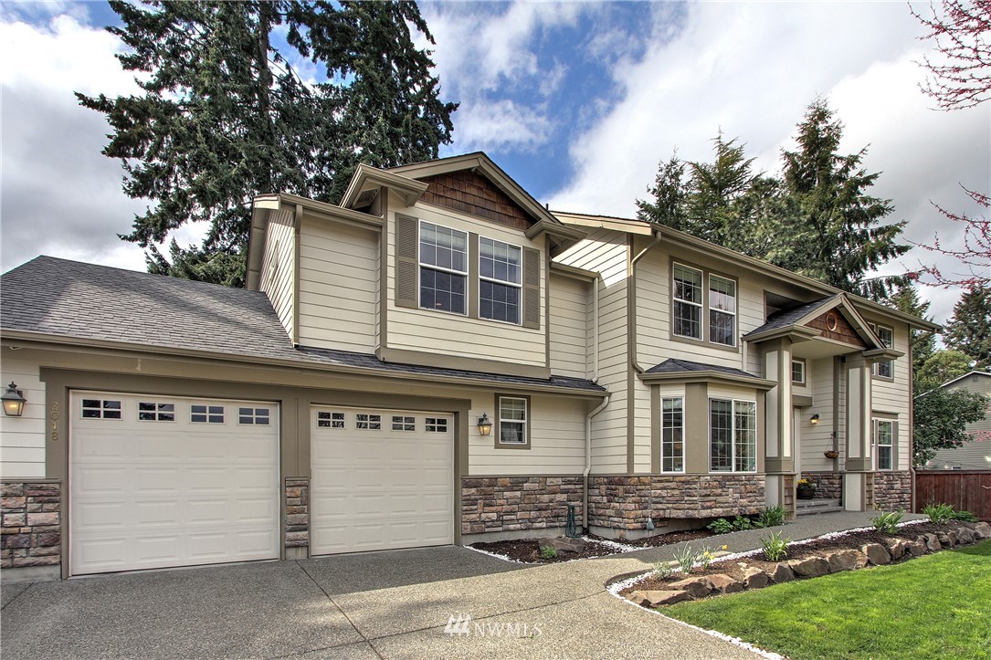 2018 Northeast 24th Place Renton, WA 98056 - Photo 1 of 20
