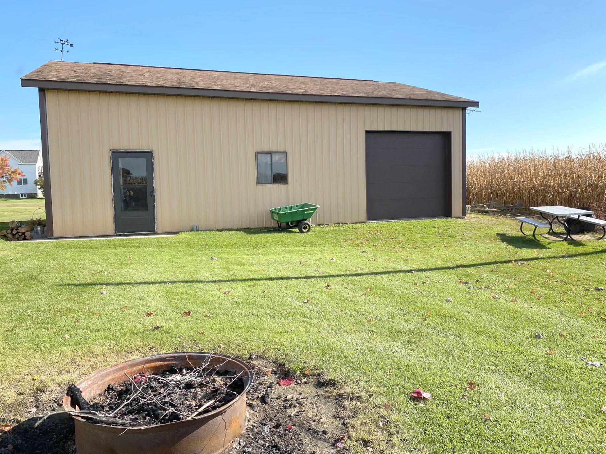 1075 West Youngs Ditch Road Bay City, MI 48708 - Photo 19 of 21 Gallery Image 19