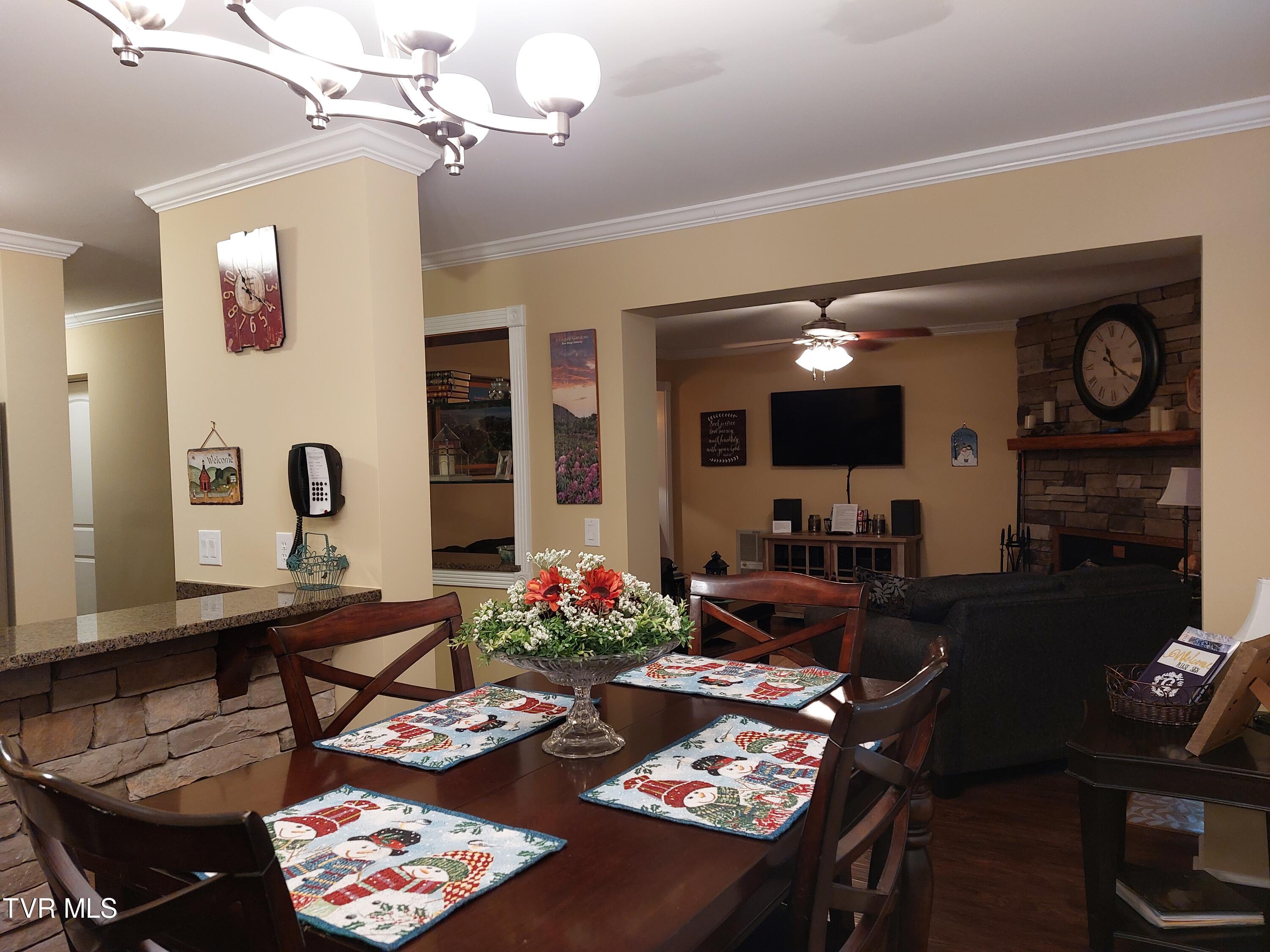 301 Pinnacle Inn Road, Unit 2209 Beech Mountain, NC 28604 - Photo 8 of 17 20230112_112218