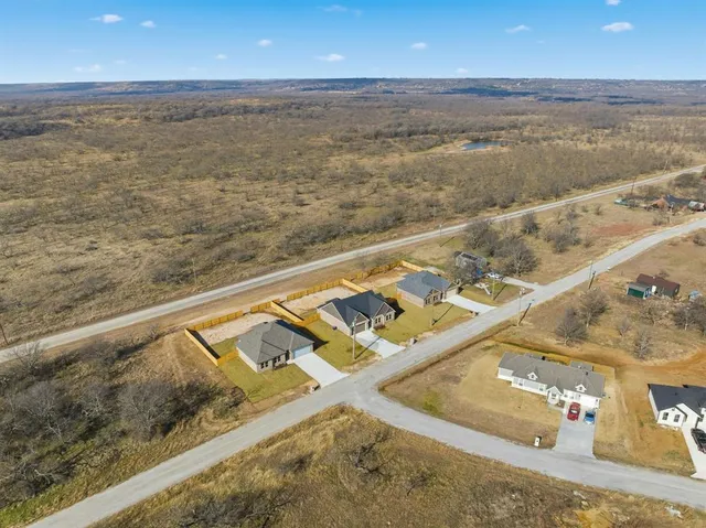 $325,000 | 494 Cumberland Trail, Jacksboro, TX 76458
