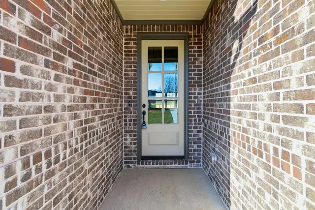 $325,000 | 494 Cumberland Trail, Jacksboro, TX 76458