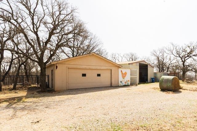 505 Spring Valley Road Paradise, TX 76073 - Photo 35 of 38