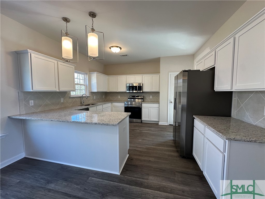 178 Renwick Loop Hinesville, GA 31313 - Photo 4 of 16 Gallery Image 4