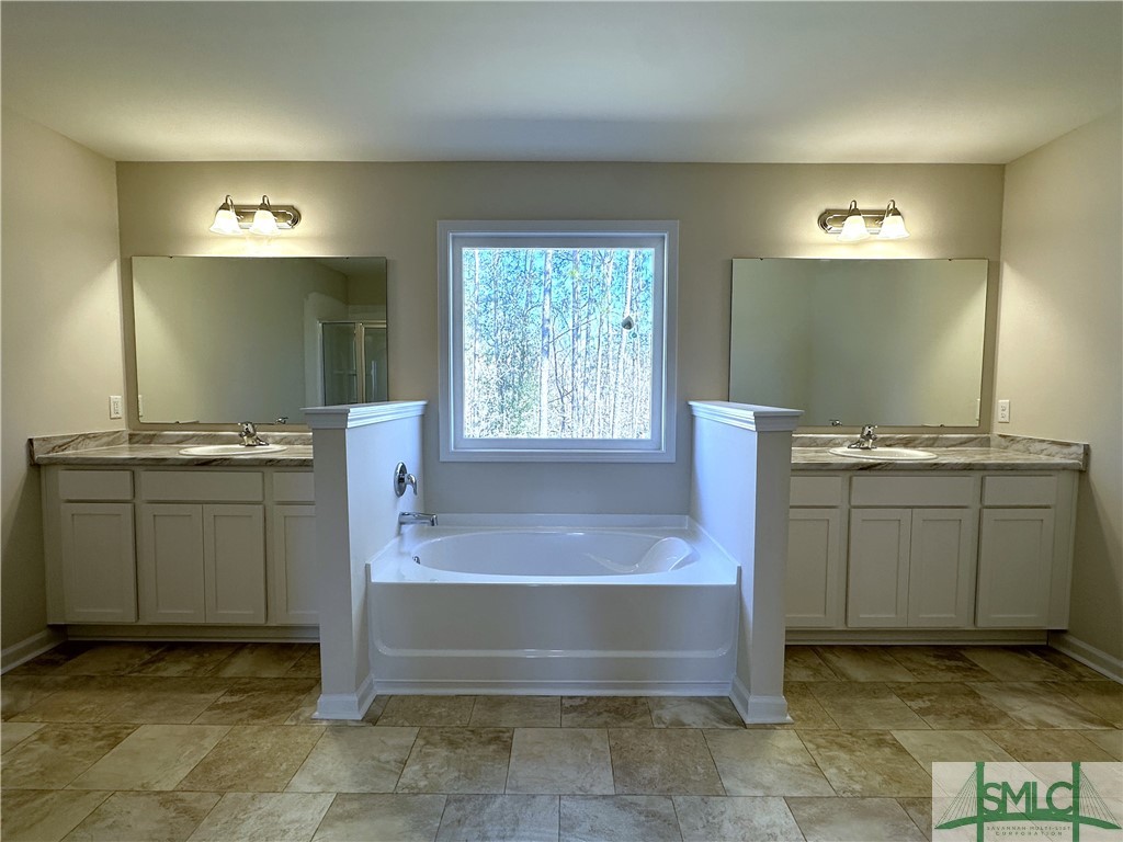 178 Renwick Loop Hinesville, GA 31313 - Photo 8 of 16 Gallery Image 8