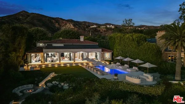 $150,000 | 24824 Pacific Coast Highway, Malibu, CA 90265