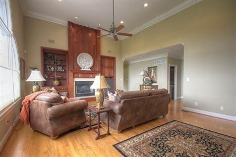 3829 North Cleveland Road Lexington, KY 40516 - Photo 8 of 42 Photo 8