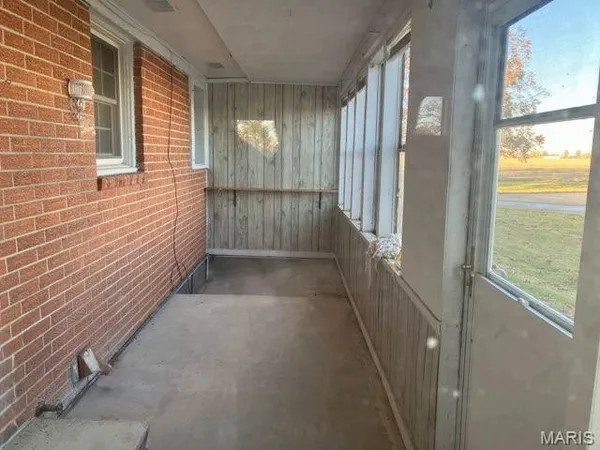 $265,000 | 36180 Highway 25, Malden, MO 63863