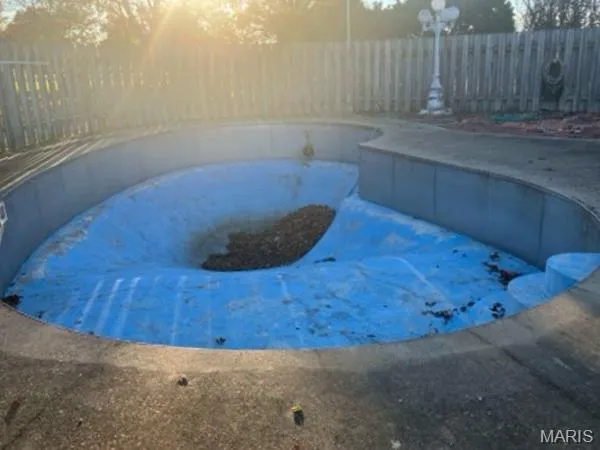 $265,000 | 36180 Highway 25, Malden, MO 63863