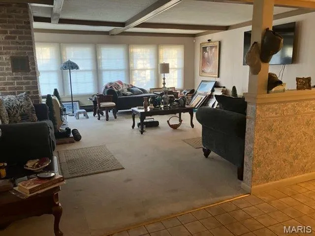 $265,000 | 36180 Highway 25, Malden, MO 63863