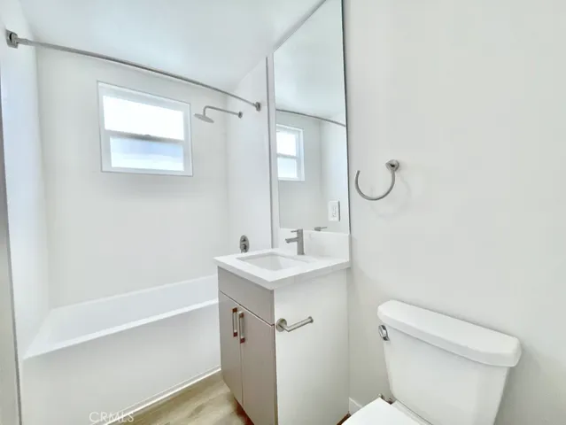 $3,900,000 | 825 Manhattan Avenue, Hermosa Beach, CA 90254