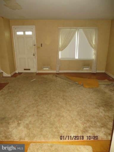 1638 Burnwood Road Baltimore, MD 21239 - Photo 3 of 10 Living Room