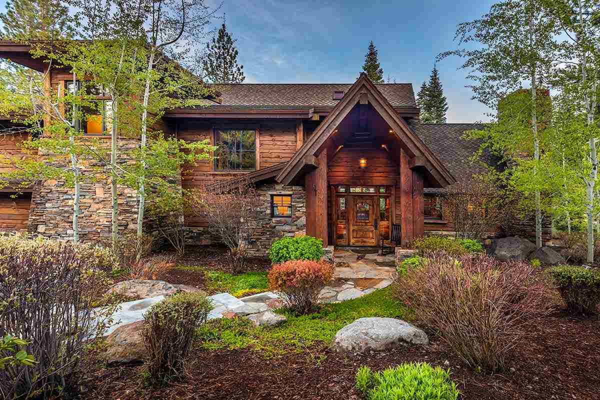 10891 Olana Drive Truckee, CA 96161 - Photo 3 of 20