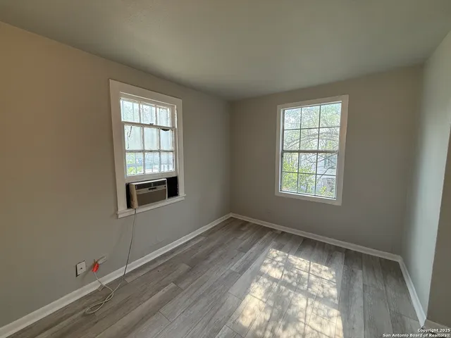 $950 | 3003 Venus Street, San Antonio, TX 78226