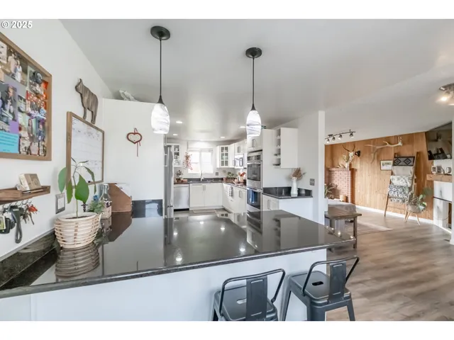 $415,000 | 213 Northwest Lalack Court, Dallas, OR 97338