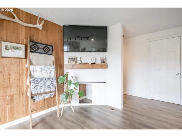 $415,000 | 213 Northwest Lalack Court, Dallas, OR 97338