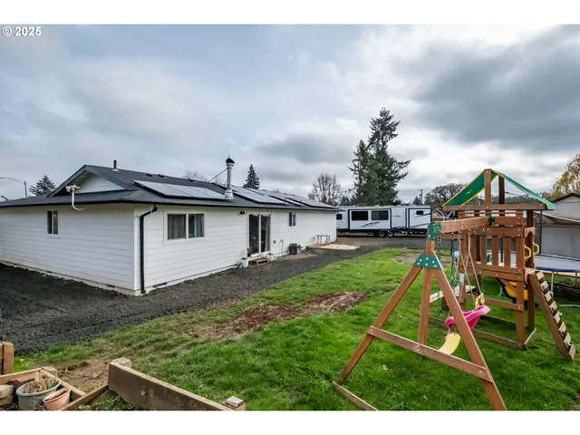 $415,000 | 213 Northwest Lalack Court, Dallas, OR 97338