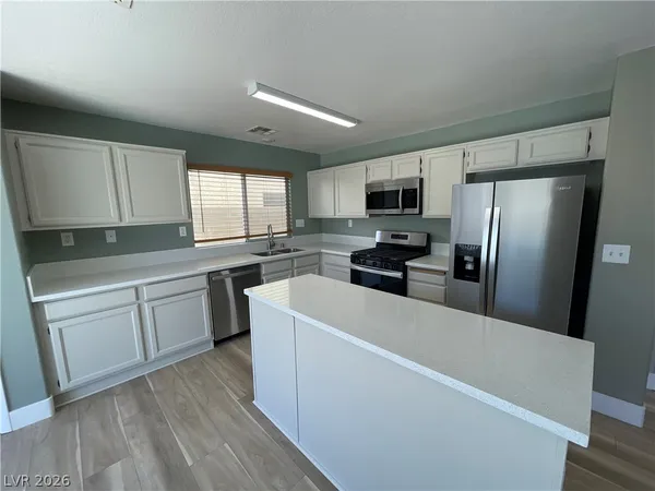 $2,395 | 5848 Red Dawn Street, North Las Vegas, NV 89031