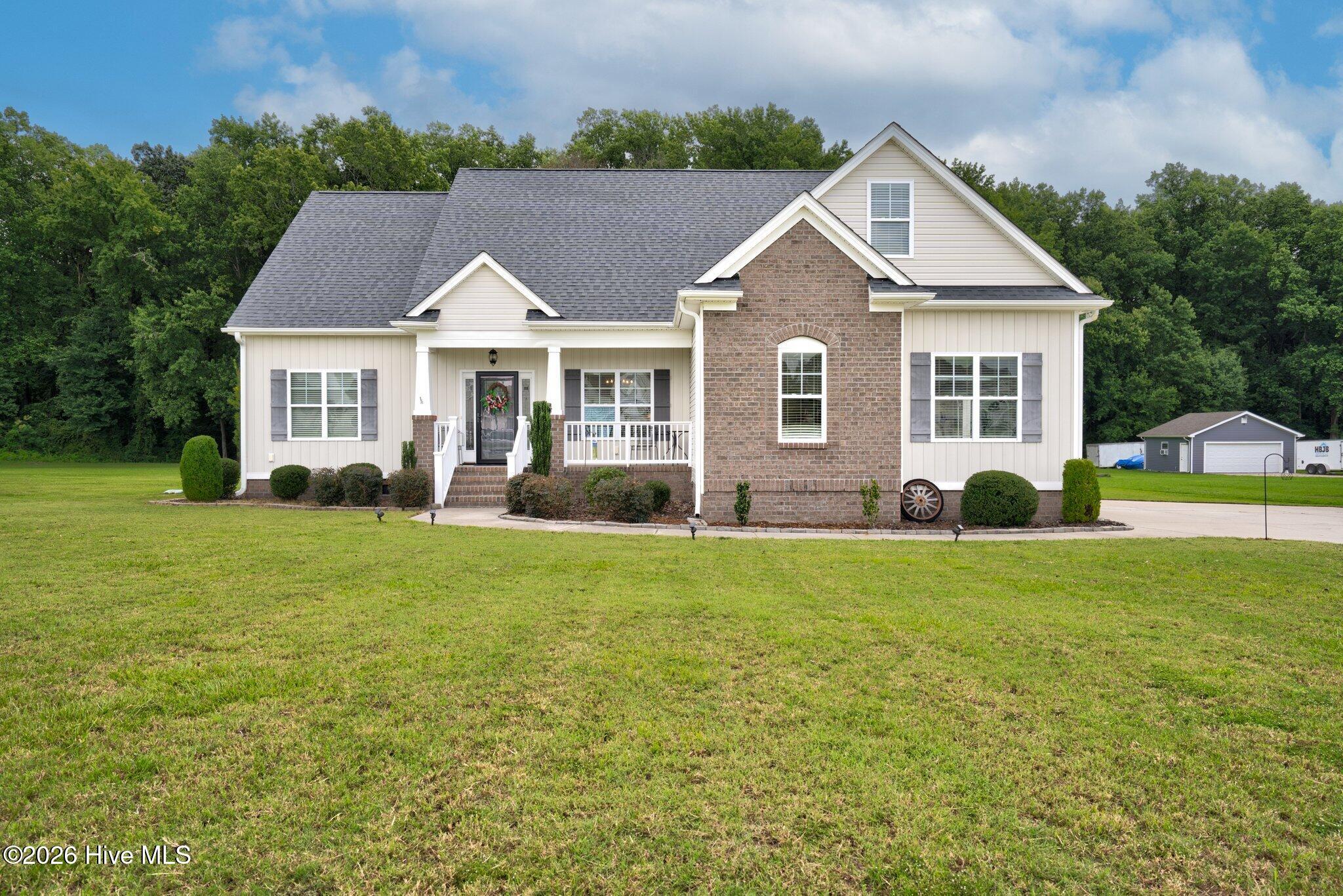 3883 Loop Road Nashville, NC 27856 - Photo 2 of 36 Gallery Image 2