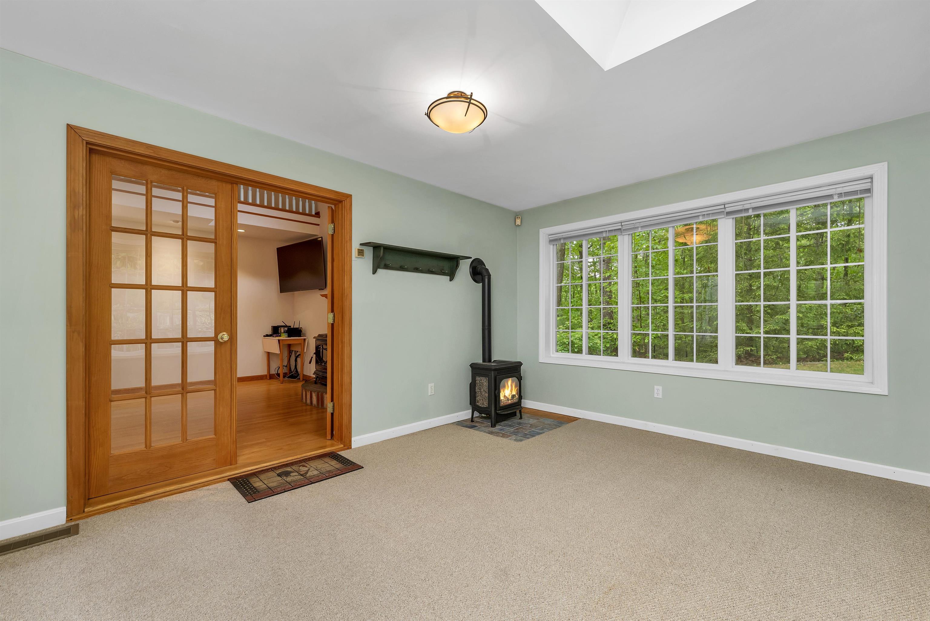 9 Wildwood Road Auburn, NH 03032 - Photo 15 of 40